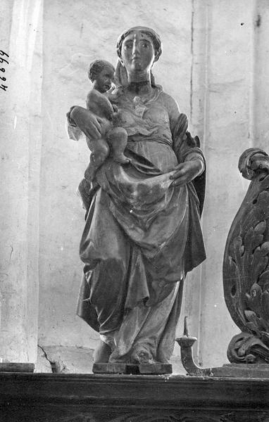 statue : Vierge à l'Enfant, vue générale