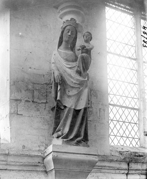 statue : Vierge à l'Enfant, vue générale