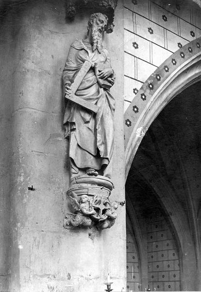 statue : saint Thomas, vue générale