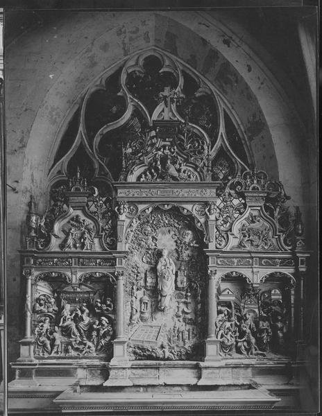 retable de la chapelle de la Vierge : Vierge, Adoration des Mages, sainte Anne et les trois Marie, vue générale