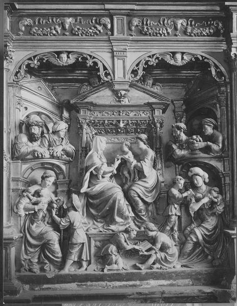 retable de la chapelle de la Vierge : Vierge, Adoration des Mages, sainte Anne et les trois Marie, détail