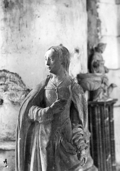 statue : Vierge de l'Annonciation, vue partielle