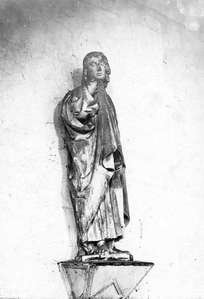 statue : saint Jean, vue générale