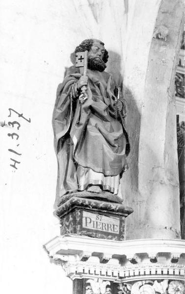 statue : saint Pierre, vue générale