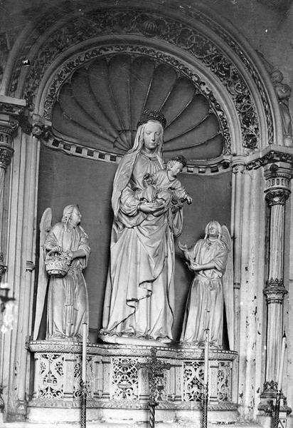 statue : Vierge à l'Enfant, vue générale