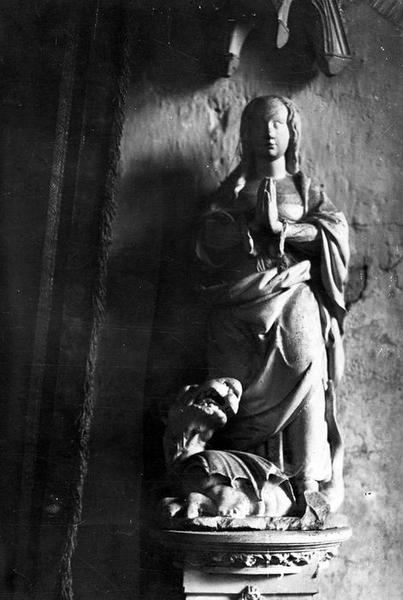 statuette : sainte Marguerite, vue générale