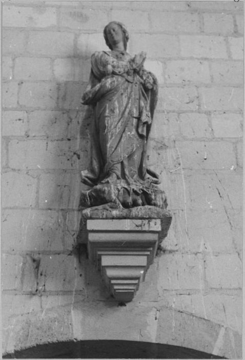 Statue : Sainte Marguerite