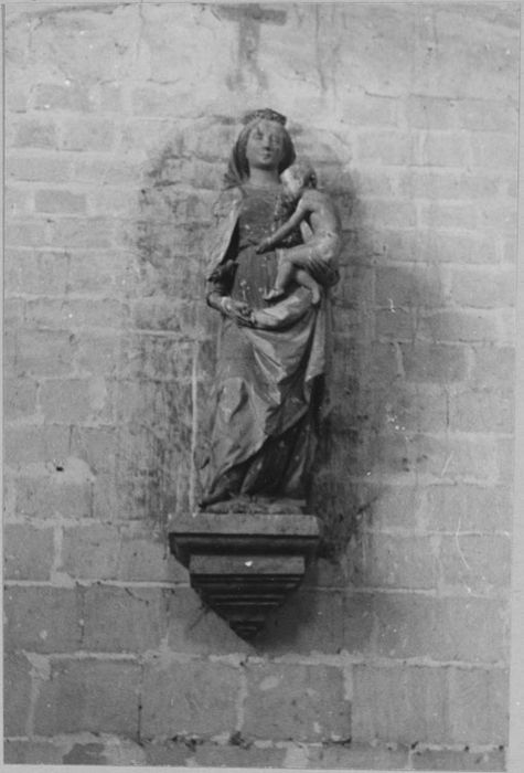 Statue : Vierge à l'Enfant