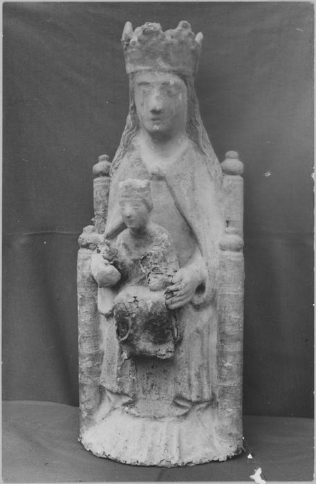 Statue : Vierge à l'Enfant