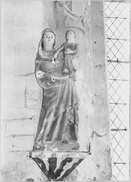 Statue : Vierge à l'Enfant