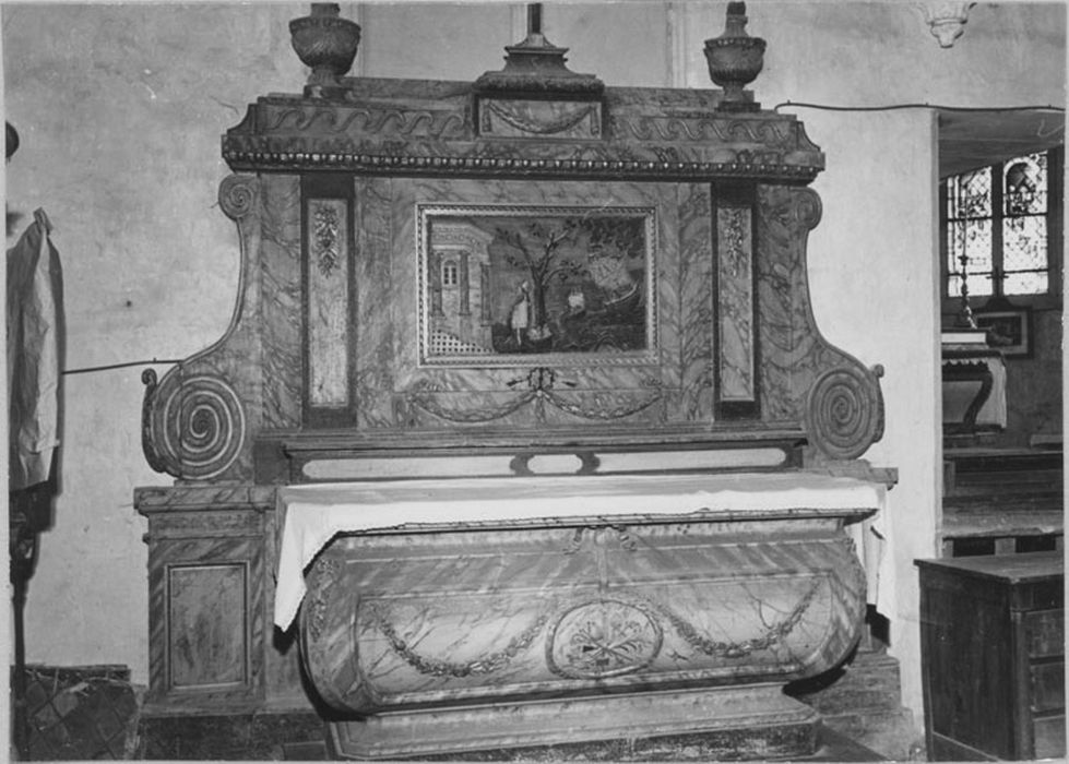 Autel et retable de saint Nicolas