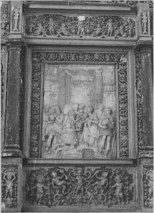 Bas-relief : Adoration des Mages (volé), détail