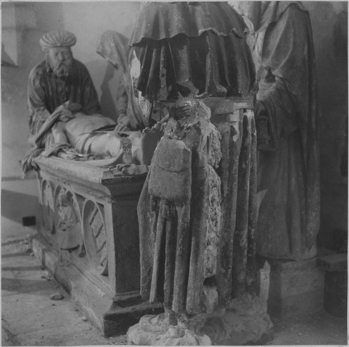 Saint Sépulcre : Nicodème, avant restauration (détail)