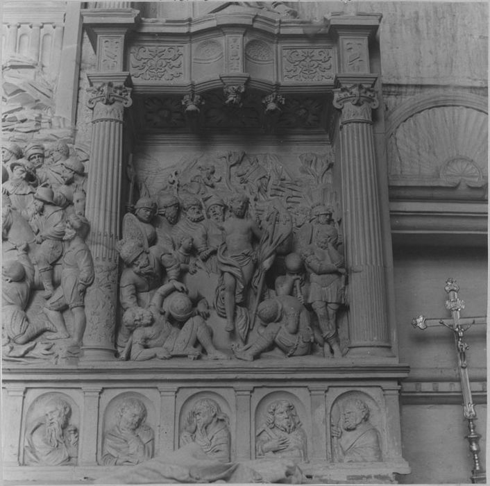 Retable de la Passion : Résurrection (vue générale) - © Ministère de la Culture (France), Médiathèque du patrimoine et de la photographie, diffusion RMN-GP