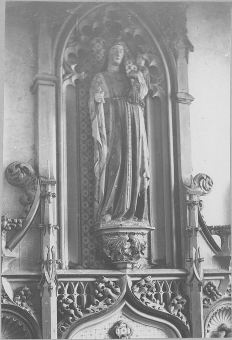 Statue : Vierge à l'Enfant