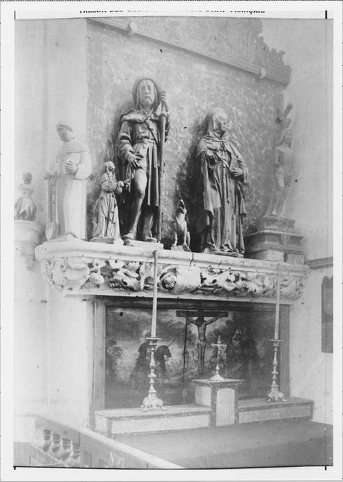 Groupe sculpté : Saint Roch ; Statue : Sainte Savine (?)