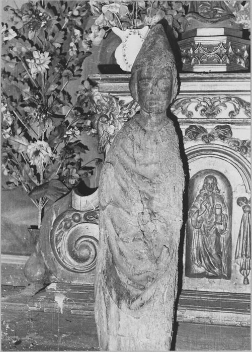 Statue : Saint évêque