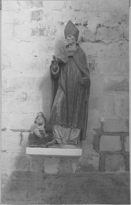 Statue : Saint Nicolas, après restauration