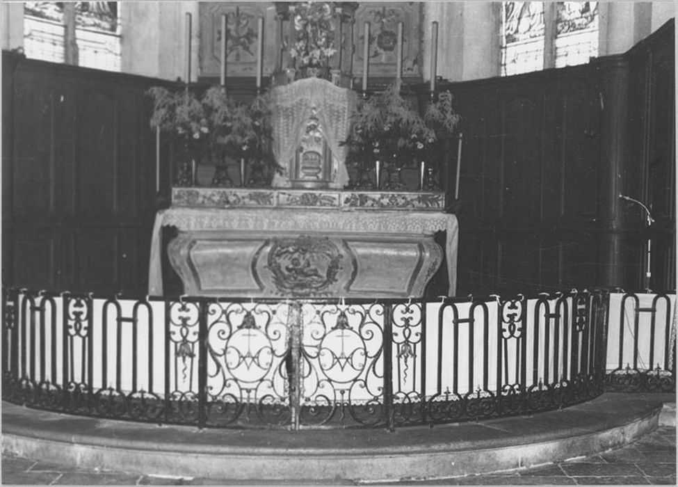 Clôture de choeur (table de communion)