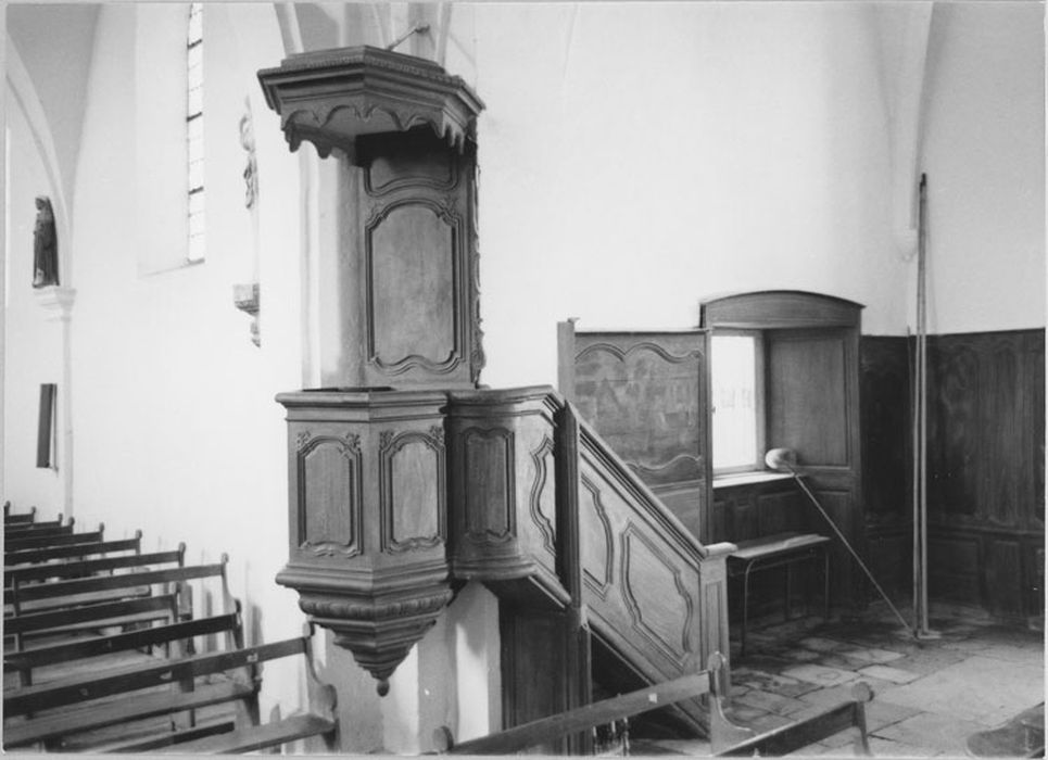 Chaire à prêcher