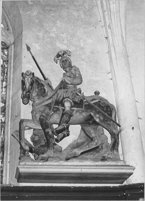 Statue : Saint Julien à cheval