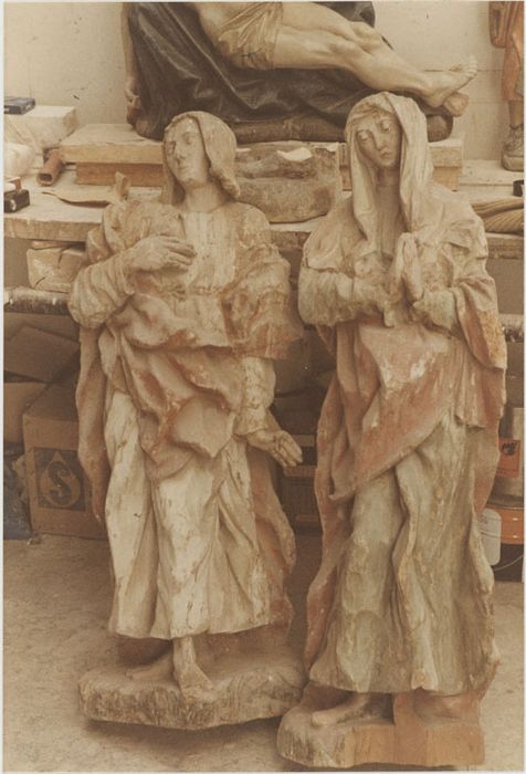 2 statues : Vierge et saint Jean de Calvaire