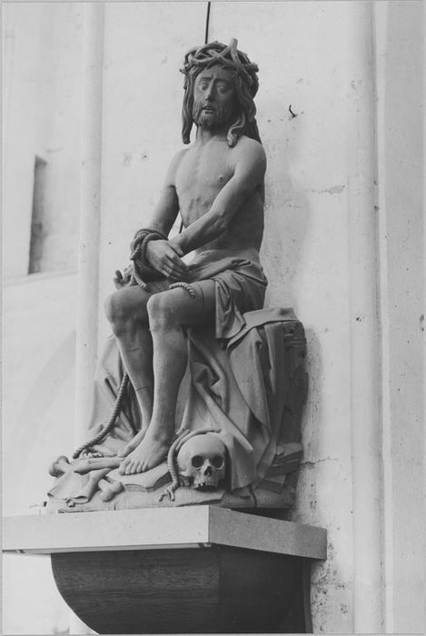 Statue : Christ aux liens