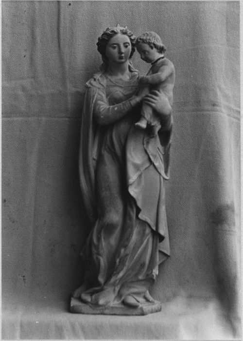 Statue : Vierge à l'Enfant, après restauration