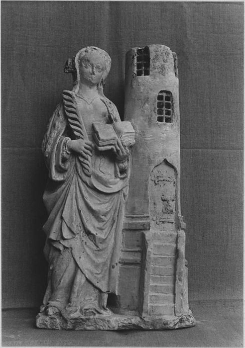 Statuette : Sainte Barbe, après restauration