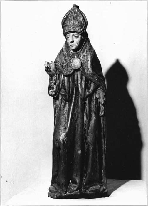 Statuette : Saint évêque, après décapage