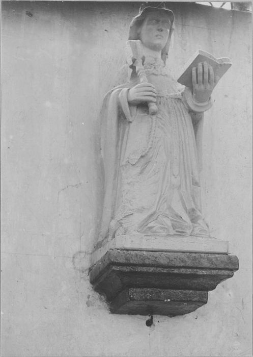 Statue : Sainte Brigitte