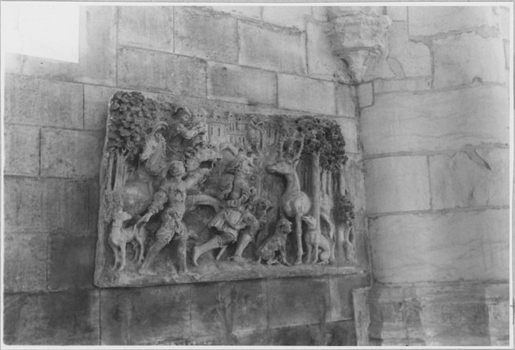 Haut-relief : Chasse de saint Hubert