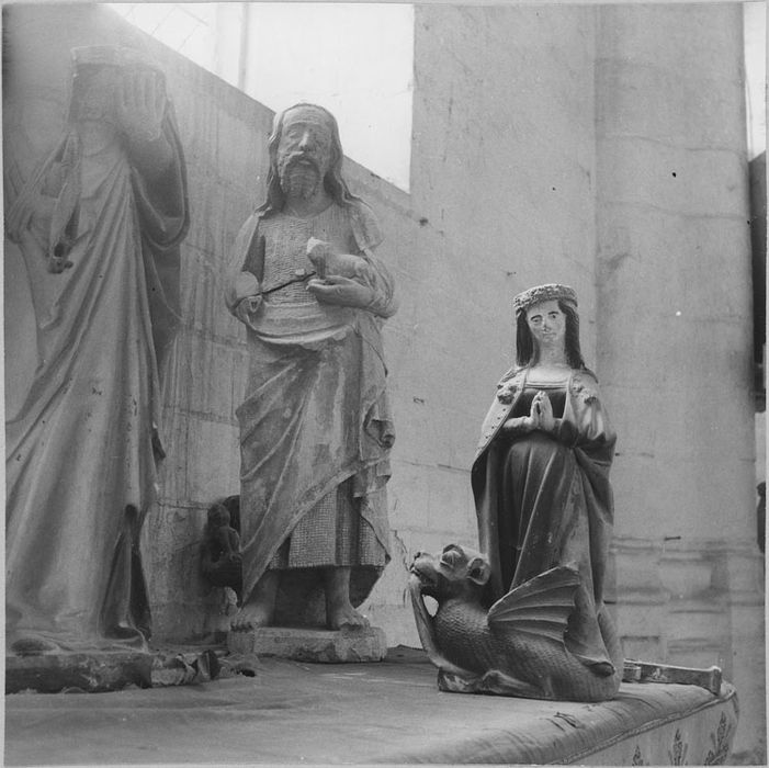 Statue : Saint Jean-Baptiste et Sainte Marguerite