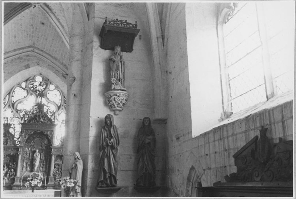 Statues : Saint Jean et Vierge de Calvaire, Sainte Catherine, après restauration