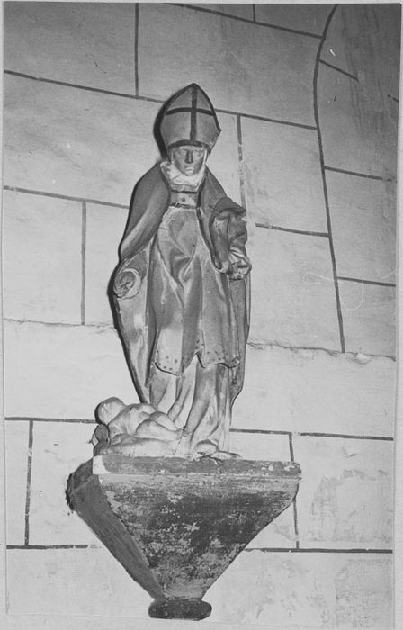 Statue : Saint Claude ou saint Lyé (?)