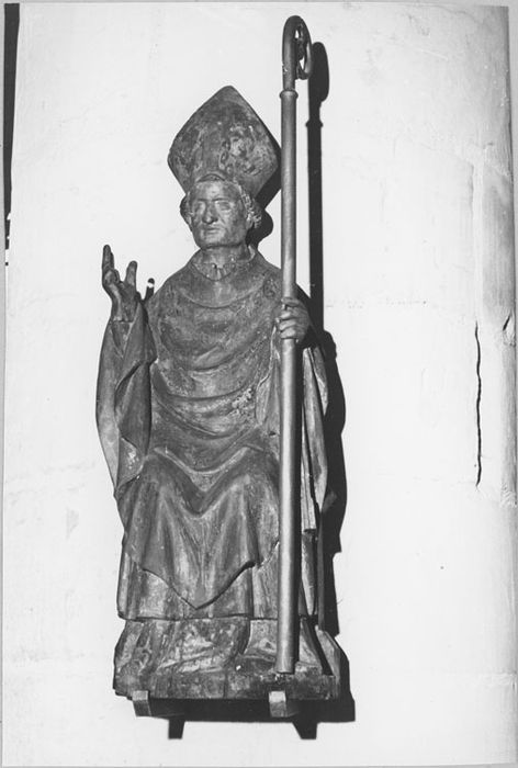 Statue : Saint Menge, après décapage