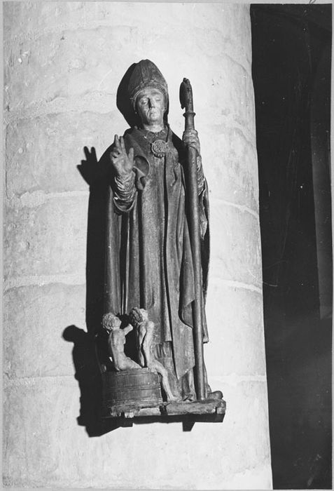 Statue : Saint Nicolas, après décapage