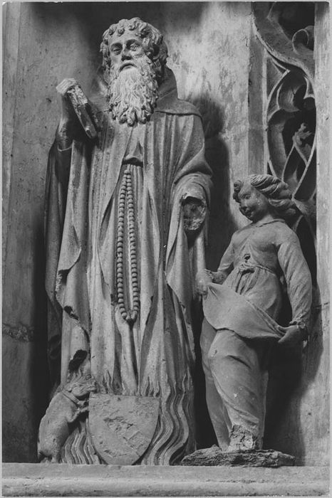 Statue : Saint Antoine ; Statuette : Ange portant une banderole (volée)