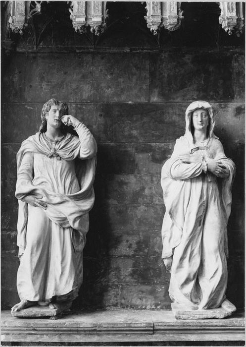 2 statues : Vierge et saint Jean de Calvaire