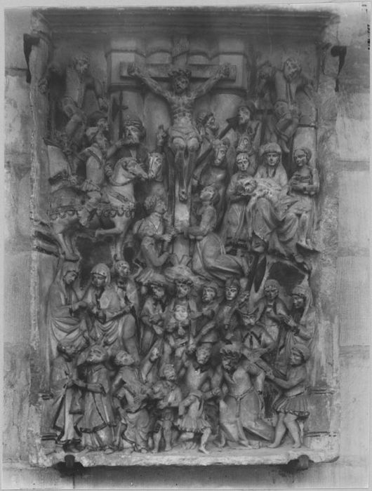 Bas-relief : Calvaire