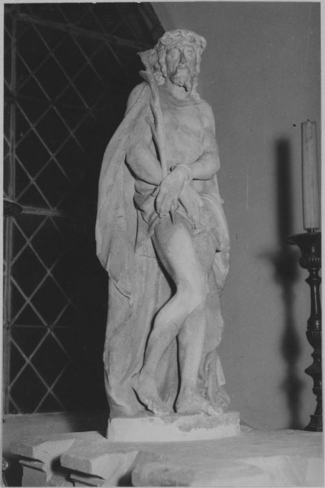 Statue : Christ de Pitié