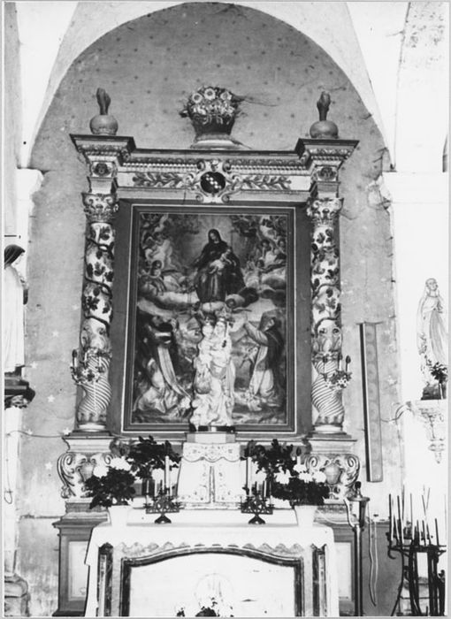 Retable de l'autel de la Vierge et son tableau :  Institution du Rosaire