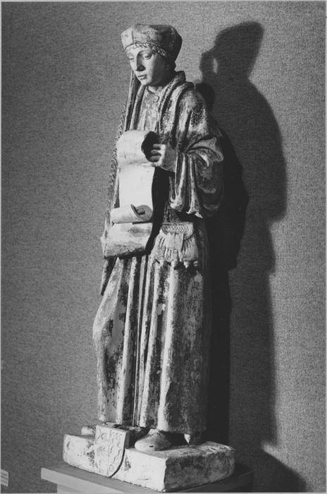 Statuette : Saint Pantaléon, vue de trois-quart