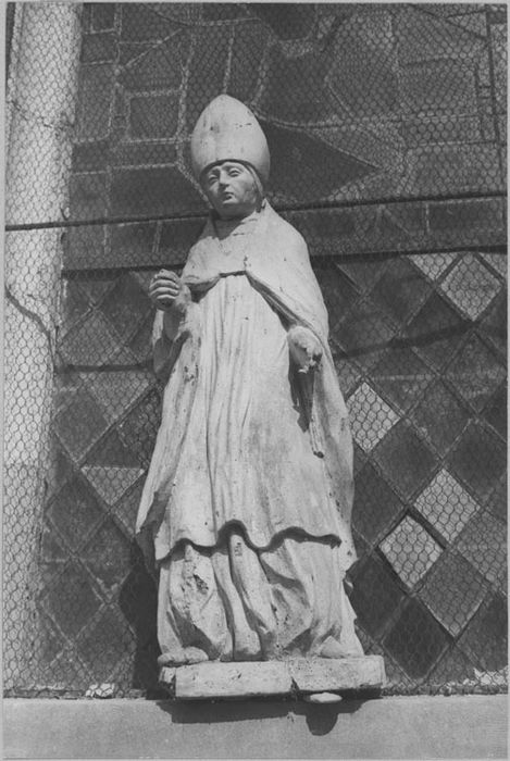 Statue : Saint évêque