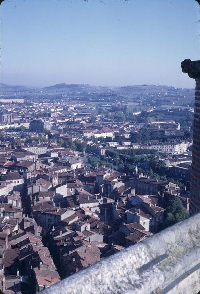 Vue aérienne d'Albi prise de la cathédrale Sainte-Cécile, vers le sud-ouest