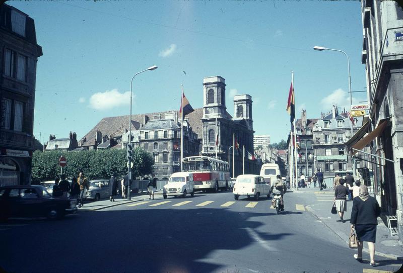 Le pont Battant et l'église de la Madeleine