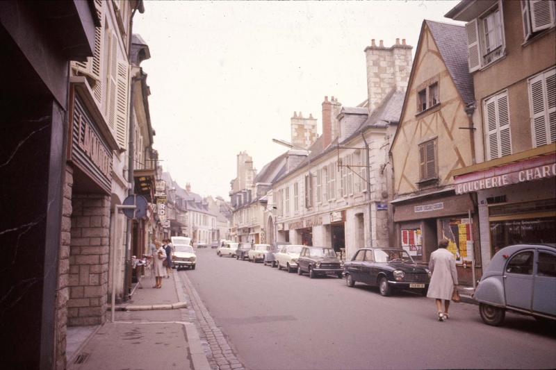 Rue d'Auron : vue prise à hauteur du numéro 84