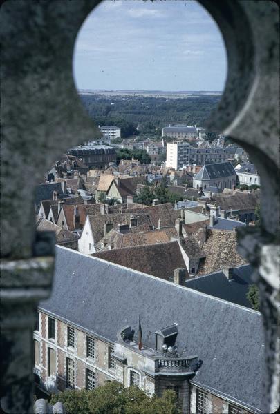 Vue aérienne du palais prise depuis la cathédrale