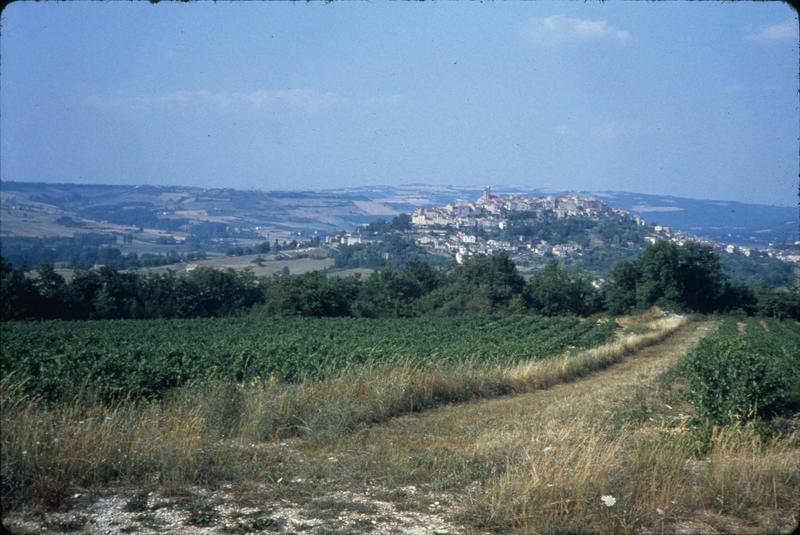 Cordes et la campagne environnante