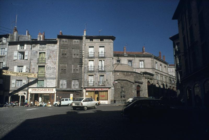 Rue Chaussade : vue prise depuis la rue Portail-d'Avignon